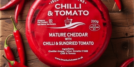 Chilli & Sundried Tomato Mature Cheddar Isle Of Kintyre - Scottish Hampers