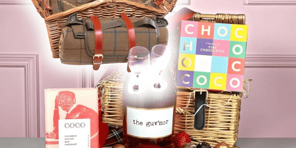 Rosé & Chocolates - Scottish Hampers