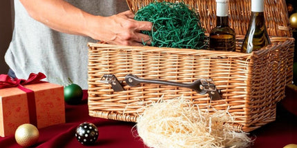 Traditional Wicker Hamper Medium - Scottish Hampers