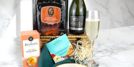 Prosecco, Crab & Smoked Salmon Hamper