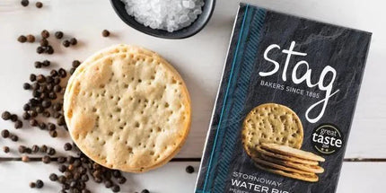 Sea Salt & Black Pepper Water Biscuits Stag - Scottish Hampers
