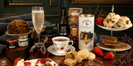 Afternoon Tea Treat Hamper With Prosecco - Scottish Hampers