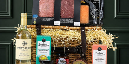 Scottish Feast with White Wine - Scottish Hampers